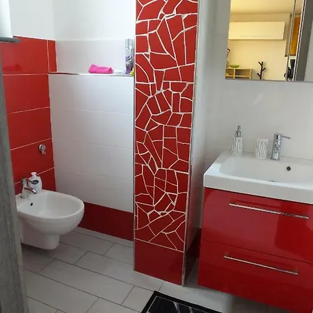 Casa Amelia A 50mt Dal Sentiero Degli Dei Daire *