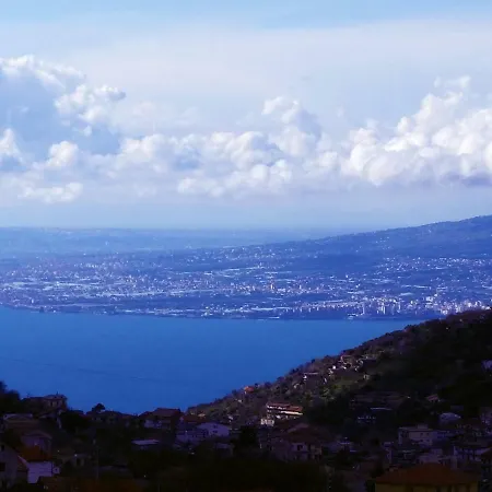Casa Amelia Apartmán *